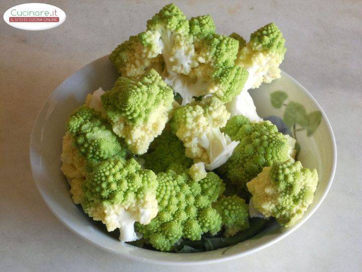 Lasagne dorate con Broccolo romanesco e Curcuma preparazione 0